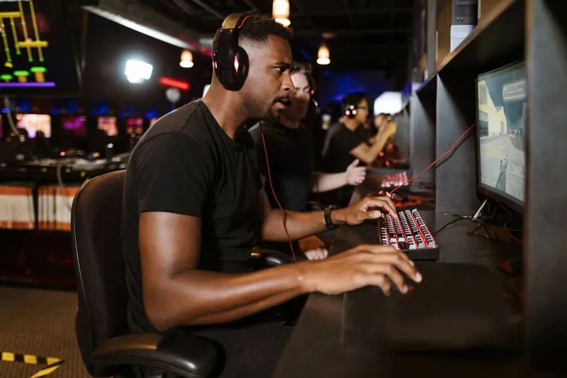 Space Control Is King: Mastering DOA3's Neutral Game Before the Combo Ever Starts